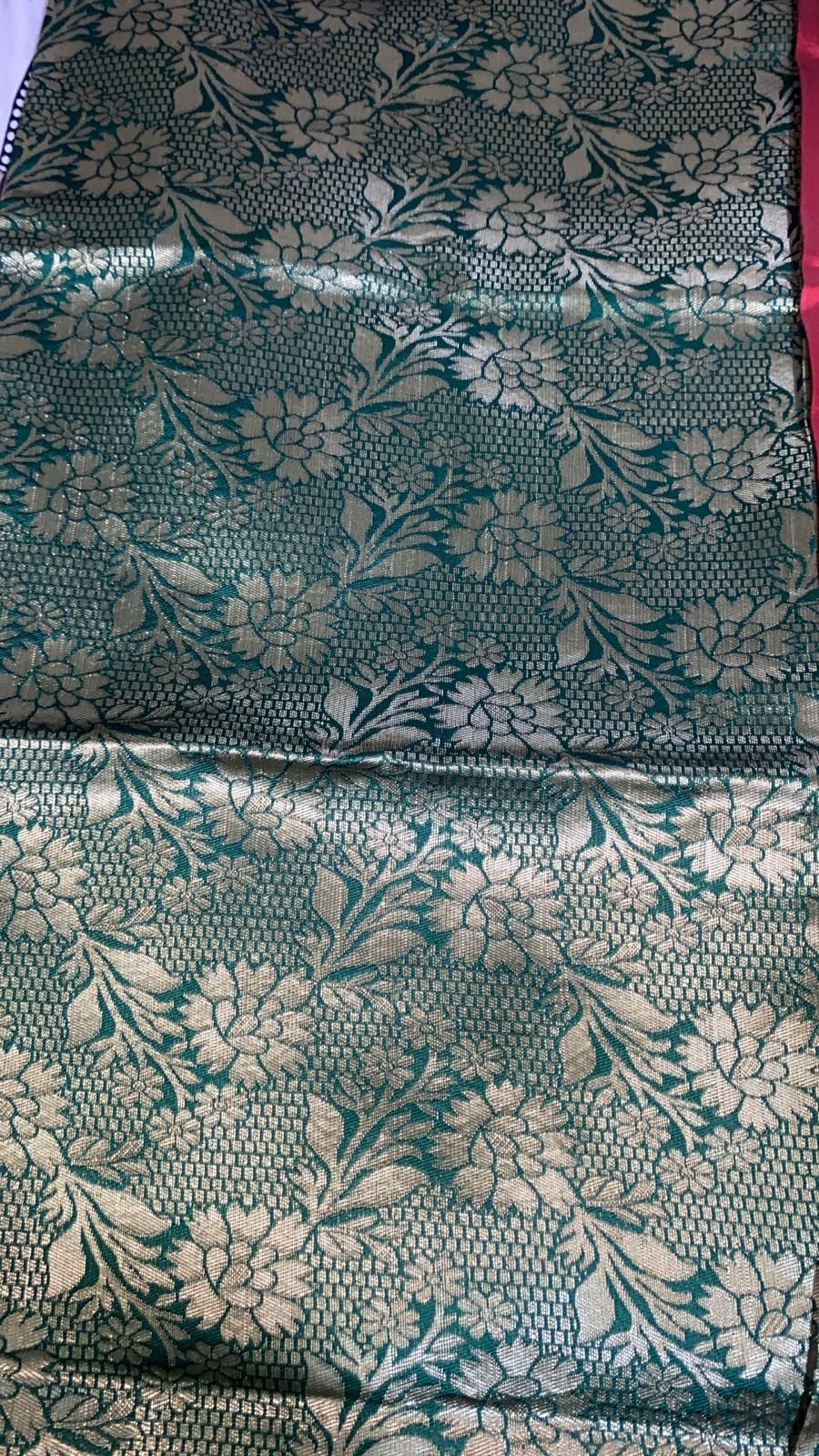 Maroon Red Golden Zari Diamond and Floral Design Saree with Teal Pallu – VIANGA
